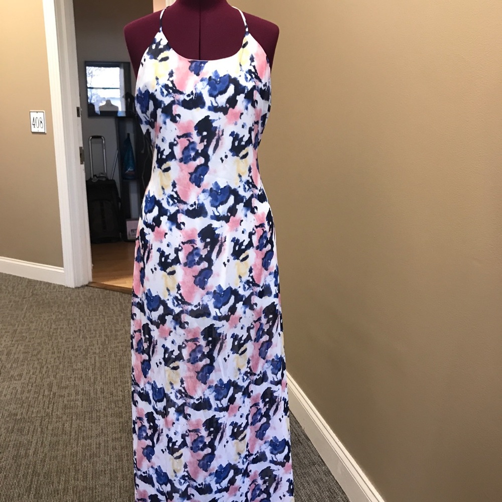 Maxi floral open back dress